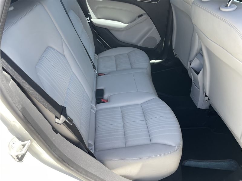 Mercedes-Benz Třídy B 1,8 200CDi 100kw Automat, Kůže - fotka 10 z 34