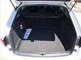 Škoda Superb 2,0 TDI SportLine Kamera ACC - náhled 32