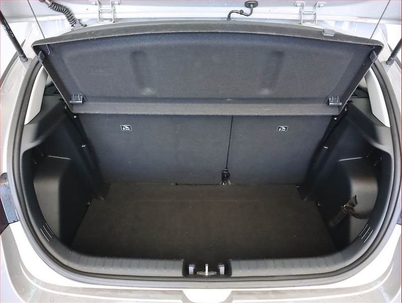 Hyundai i20 (2022) 1.0 T-GDI, Automat, Serv.kniha - fotka 14 z 19