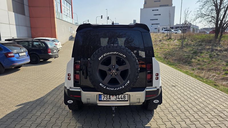 Land Rover Defender (2021) TOP STAV VZDUCH VELKÝ SERVIS - fotka 5 z 17