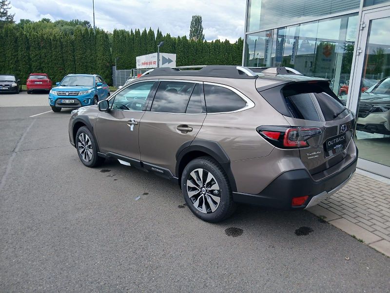 Subaru Outback (2025) 2.5i-S TOURING  *NOVINKA* - fotka 4 z 10