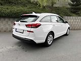 Hyundai i30 1.5 DPi 81 kW 1.MAJ SERVISKA - náhled 3