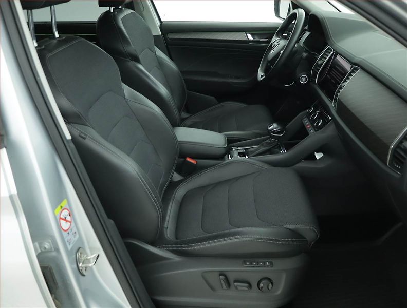 Škoda Kodiaq (2021) Style Plus 2.0 TSI - fotka 9 z 16