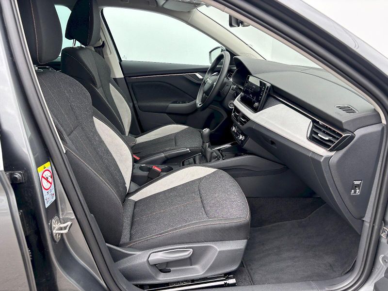 Škoda Scala (2025) 1.0 TSI 85kW Selection - fotka 30 z 35