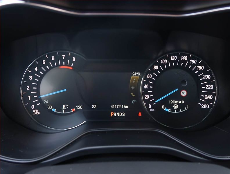 Ford Mondeo (2019) ST-Line 1.5 EcoBoost, Automat - fotka 11 z 27