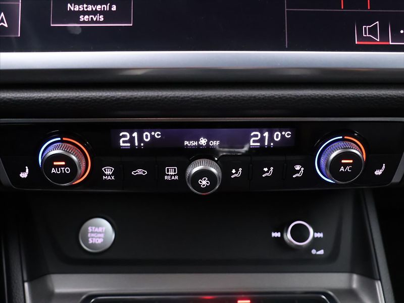 Audi Q3 2,0 TDI Advanced Virtual CZ DP - fotka 24 z 34