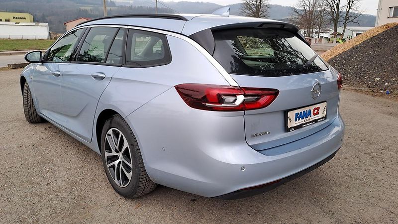 Opel Insignia 1.6 ST EcoTEC BusinessNAVI - fotka 5 z 30