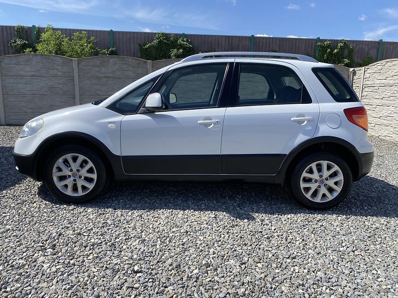 Fiat Sedici 1.6i 16v 120PS CITY STK PĚKNÝ! - fotka 7 z 154