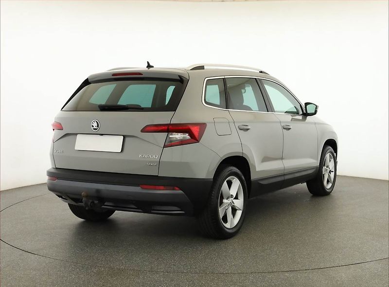 Škoda Karoq (2017) Style Plus 2.0 TDI, 4X4 - fotka 5 z 20