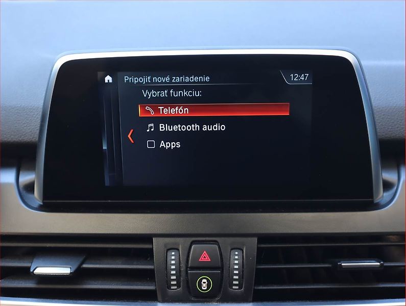 BMW Řada 2 (2019) 216i Gran Tourer, Serv.kniha - fotka 18 z 21