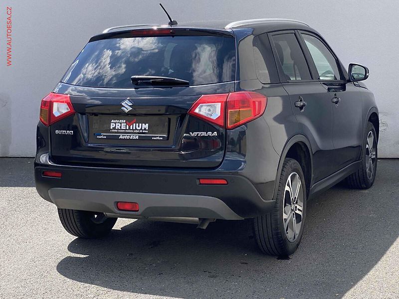 Suzuki Vitara (2018) 1.6VVT Elegance, ČR - fotka 4 z 20