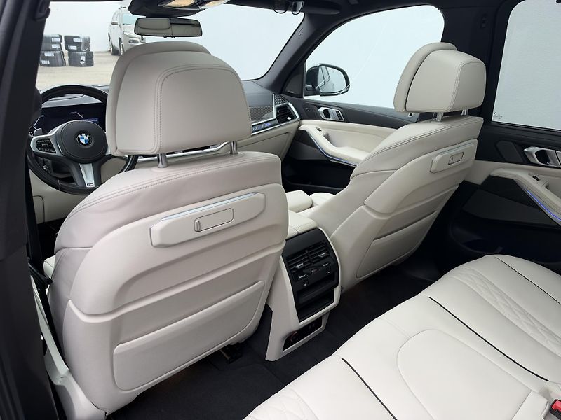 BMW X5 30d M paket - fotka 15 z 16