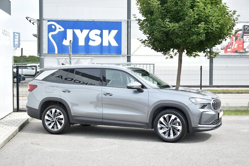 Škoda Kodiaq (2025) iV  PHEV 1.5 TSI 150 kW DSG - fotka 13 z 30