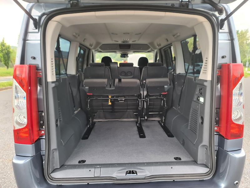 Citroën Jumpy (2014) LONG 2.0 HDi 120-KW OLOMOUC - fotka 64 z 95