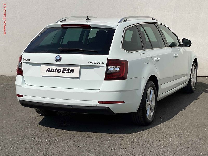 Škoda Octavia (2018) 1.6 TDi, Style, LED, navi - fotka 4 z 18