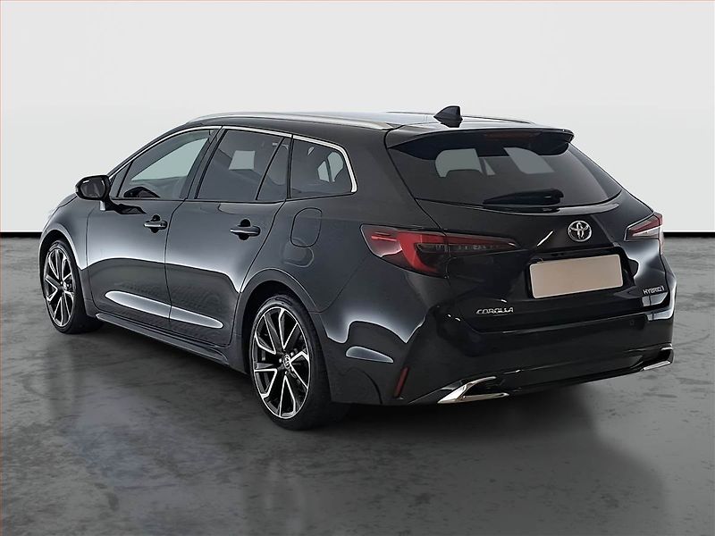 Toyota Corolla (2023) 2.0 Hybrid - fotka 4 z 17