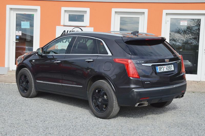 Cadillac XT5 (2019) 3.6 V6 231kW AWD Premium  - fotka 4 z 48