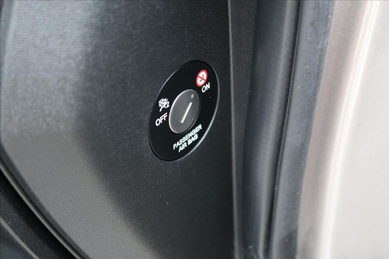 Hyundai ix20 1,6 91kW,1 majitel ČR,Tažné - fotka 18 z 31