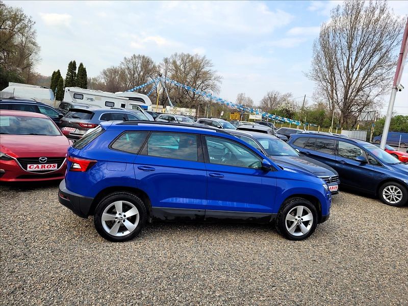 Škoda Karoq 1,6 tdi,navi,výhřev,klima,alu - fotka 4 z 50
