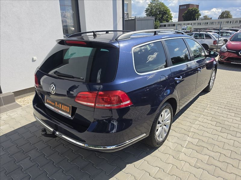 Volkswagen Passat 1,4 TSi 90KW Comfortline NAVI - fotka 6 z 45