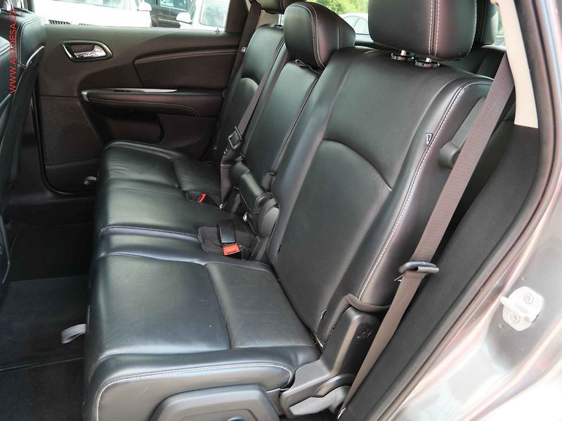 Fiat Freemont (2012) 2.0 JTD 4x4, 7míst, AT, navi - fotka 10 z 20