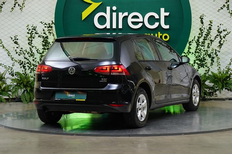 Volkswagen Golf - fotka 2 z 24
