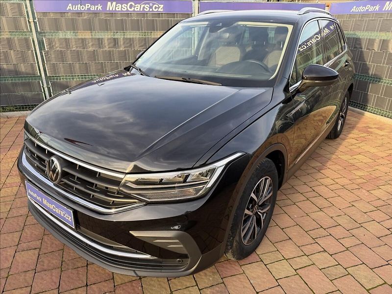 Volkswagen Tiguan 2.0 TDI Life ACC - fotka 4 z 23