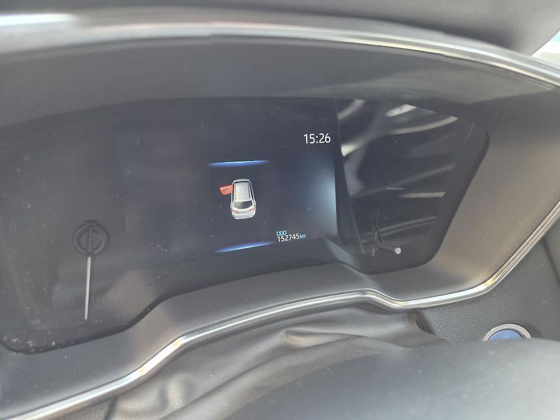 Toyota Corolla 1.8-HYBRID-AUTOMAT-NAVI-KAMERA - fotka 11 z 15