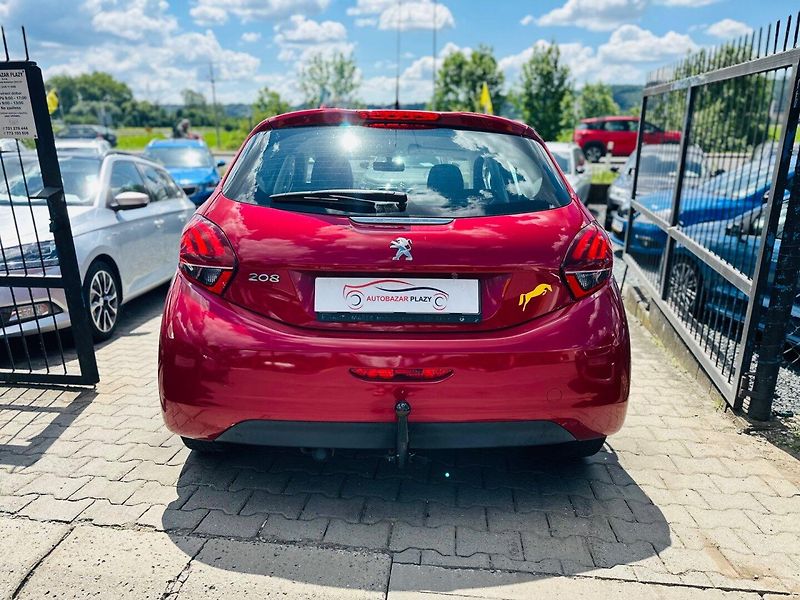 Peugeot 208 (2018) 1.2i APP, PureTech 100%KM - fotka 5 z 14