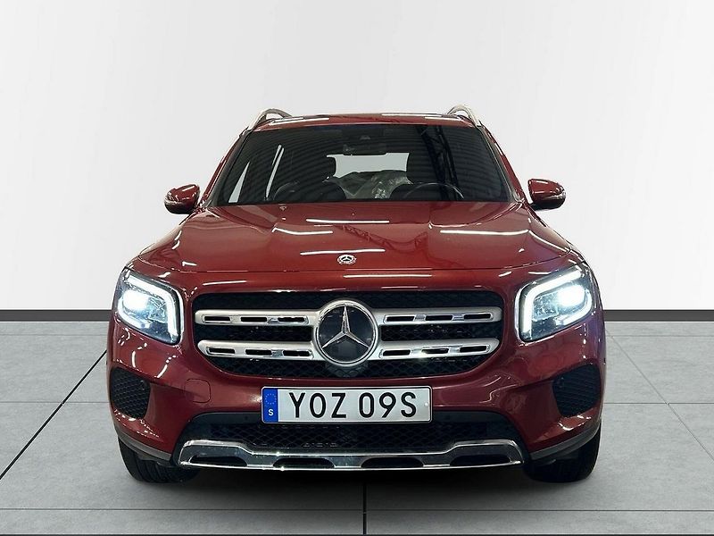 Mercedes-Benz GLB 200 Parkovací asistent - fotka 3 z 15