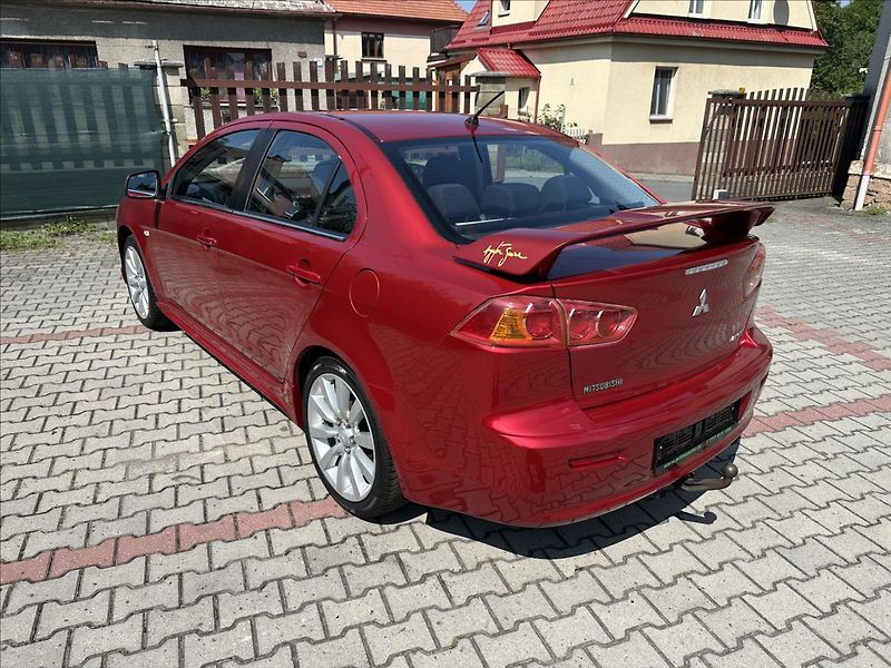 Mitsubishi Lancer 1,8 tažné - fotka 7 z 22