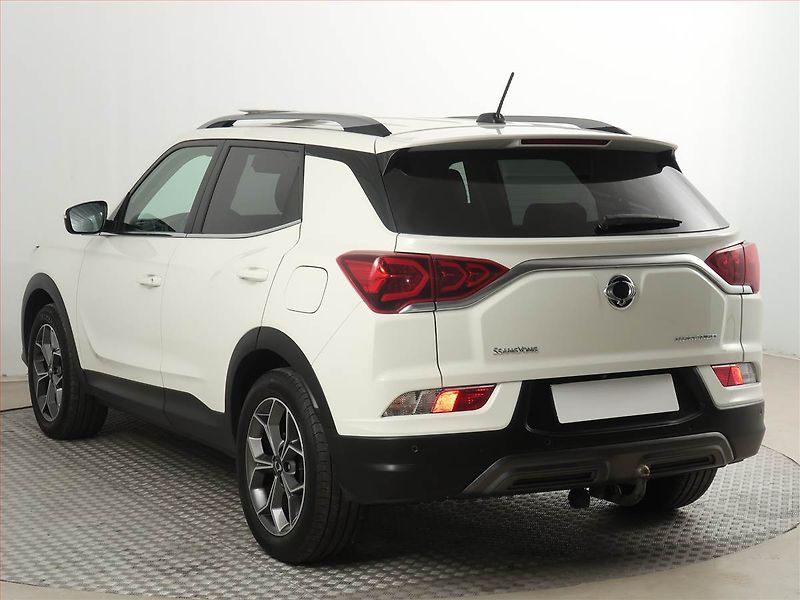SsangYong Korando (2020) Style 1.5 T-GDI, Automat - fotka 4 z 18