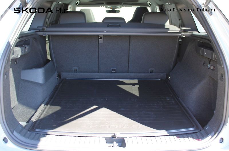 Škoda Kodiaq (2025) Sportline 2.0TDI / 142kW 4x4 7 - fotka 22 z 23