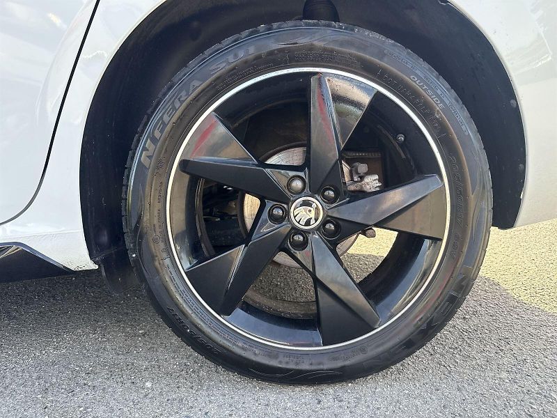 Škoda Scala (2021) 1.5 TSI Monte Carlo - fotka 29 z 32
