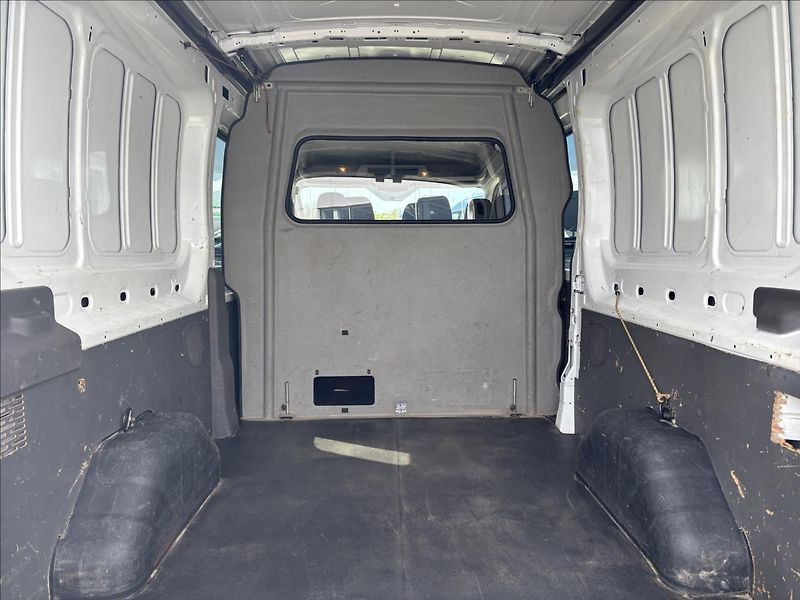 Ford Transit 2,0 EcoBlue Mhev 96kW K.Van L3 - fotka 11 z 34