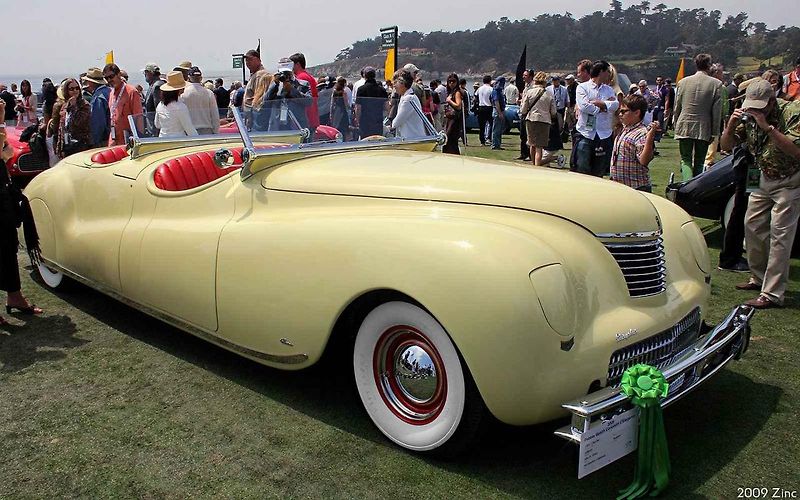 Chrysler Thunderbolt z roku 1941.