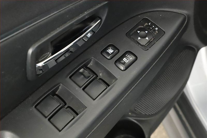 Mitsubishi ASX (2016) 1.6 MIVEC, Tempomat - fotka 9 z 14
