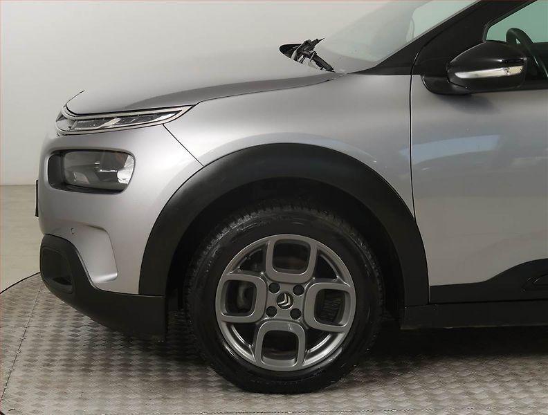 Citroën C4 Cactus (2018) 1.2 PureTech, Serv.kniha, Navi - fotka 15 z 19