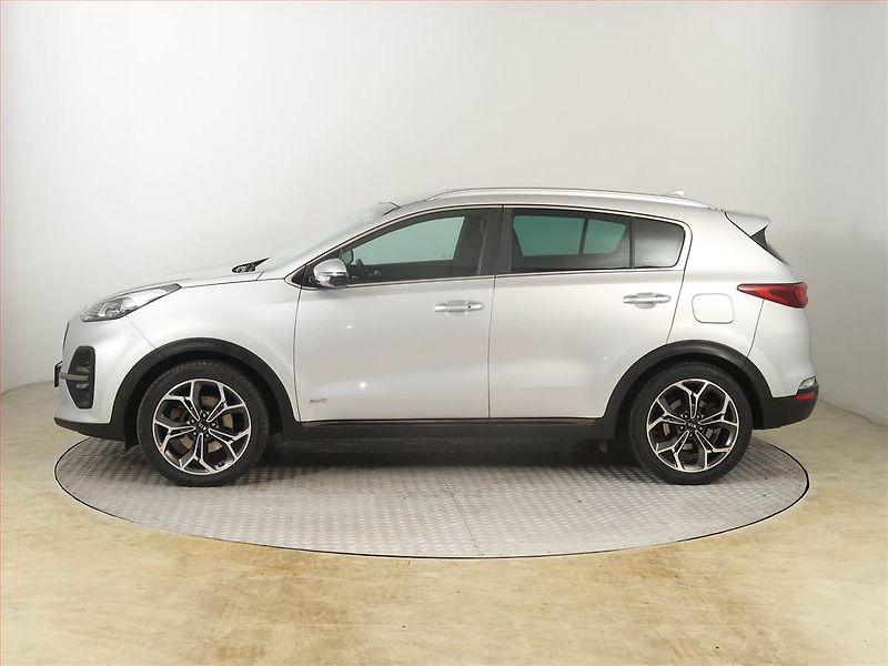 Kia Sportage (2019) GT Line 1.6 CRDi, 4X4 - fotka 3 z 28