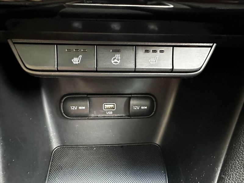 Kia Sportage 1,6 TDGI 97kW-CZ - fotka 31 z 41
