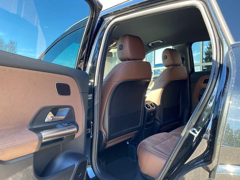 Mercedes-Benz GLA (2025) GLA 200 d 4M - fotka 9 z 9