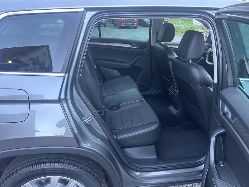 Škoda Kodiaq 2,0TDi,110kw,DSG,19ALU  - fotka 15 z 51