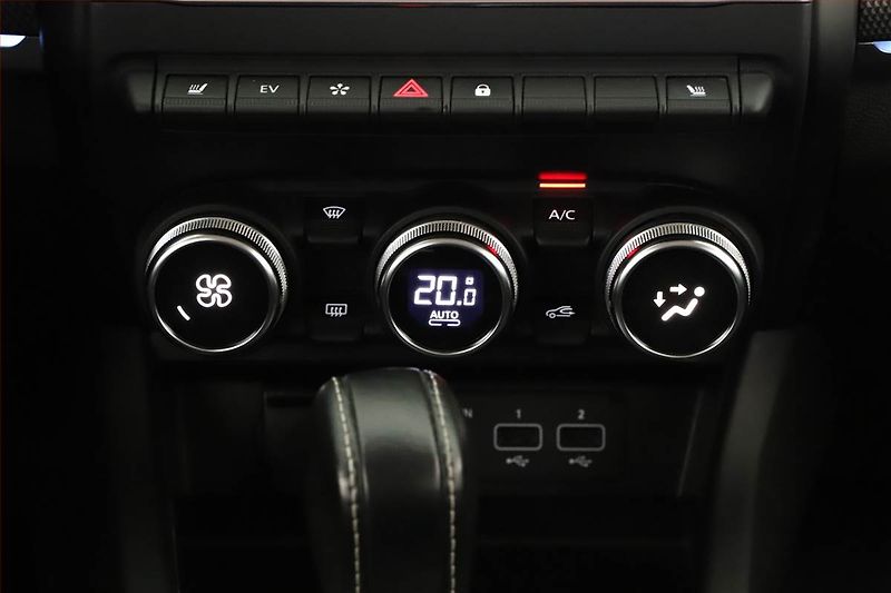 Renault Arkana (2022) Intens E-Tech, Automat, ČR - fotka 18 z 21