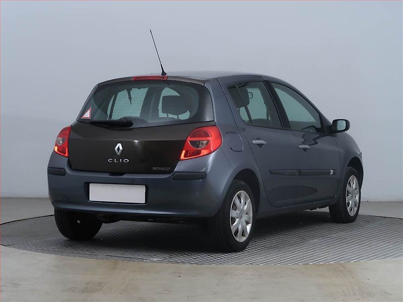 Renault Clio (2006) 1.2 16V , Eko.zaplacen, po STK - fotka 5 z 14