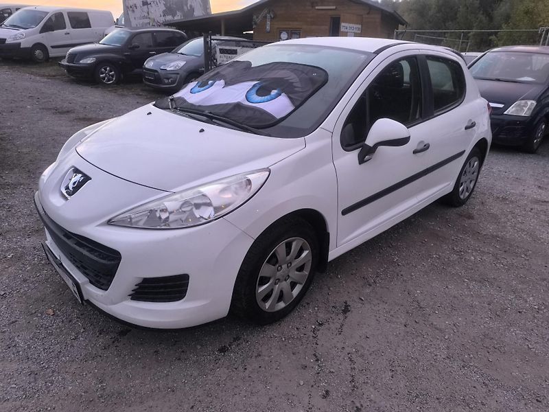 Peugeot 207 1,4i54KW,PĚKNÝ,120KM,1MAJ63LET - fotka 3 z 21