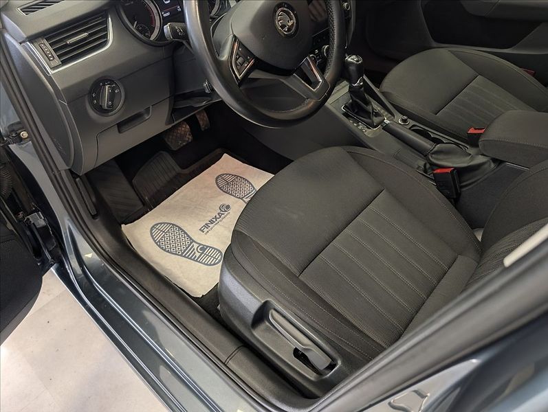 Škoda Octavia 1.5 TSI 110kw - fotka 10 z 25