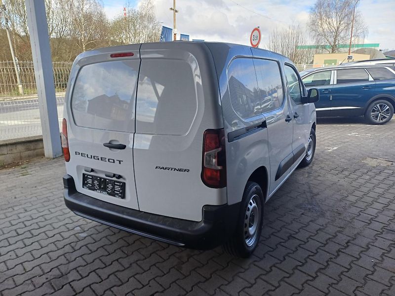 Peugeot Partner (2026) Furgon L1 650 1.5 BlueHDi 100k - fotka 8 z 20