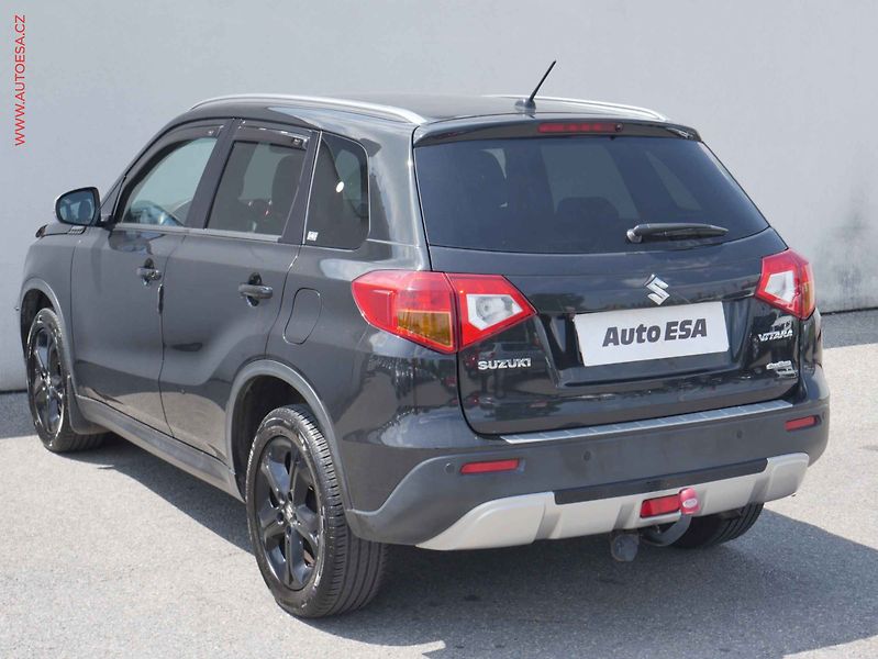 Suzuki Vitara (2016) 1.4 BoosterJet 4x4, ČR, AC - fotka 6 z 15