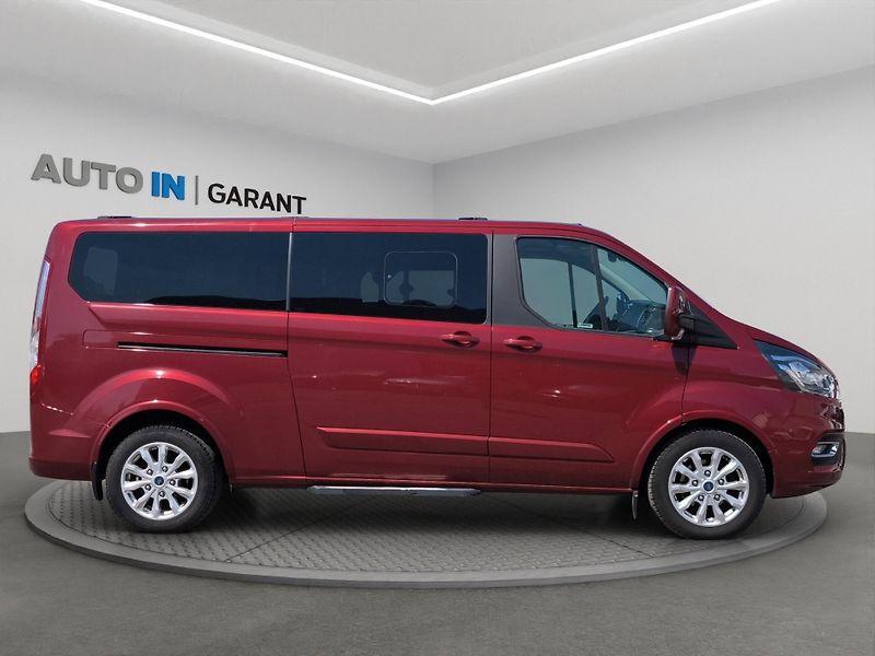 Ford Tourneo Custom (2019) L2 TITANIUM 2.0 EcoBlue 136kW, - fotka 4 z 26
