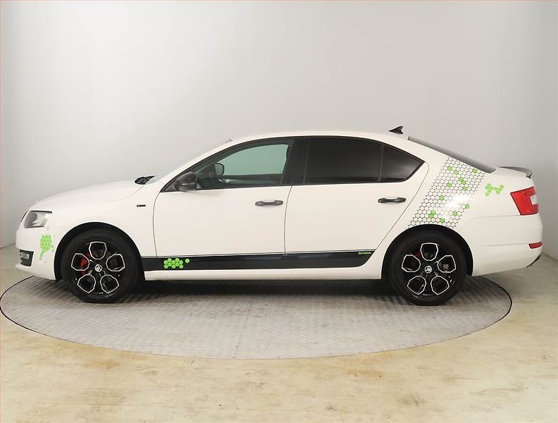 Škoda Octavia (2014) 1.2 TSI, Serv.kniha - fotka 3 z 15